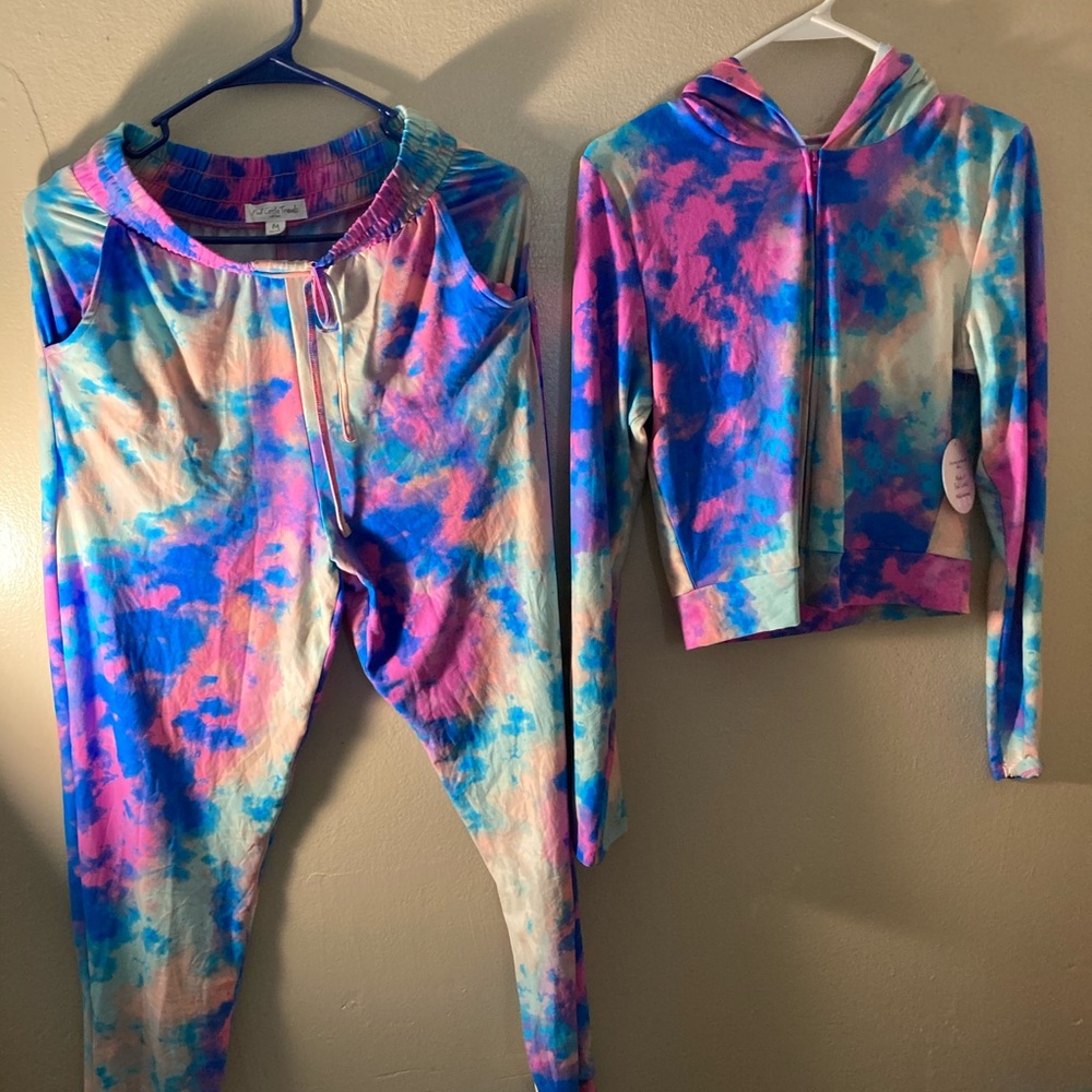 Tye dye crop top jacket and joggers